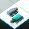 VOOPOO ARGUS P2 阿格斯 P2 電子煙主機形象主圖。展示其機械未來感設計 (Mechanical and Futuristic)，並強調核心規格：30W MAX OUTPUT (最大功率)、0.54'' OLED SCREEN (智慧螢幕) 以及 3X LIFESPAN COIL (三倍壽命霧化芯)。