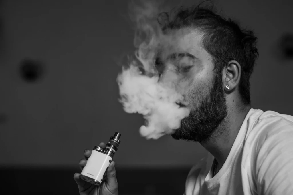 日本梵茶鐵觀音煙油實測，低甜茶感真的能當長期口糧嗎